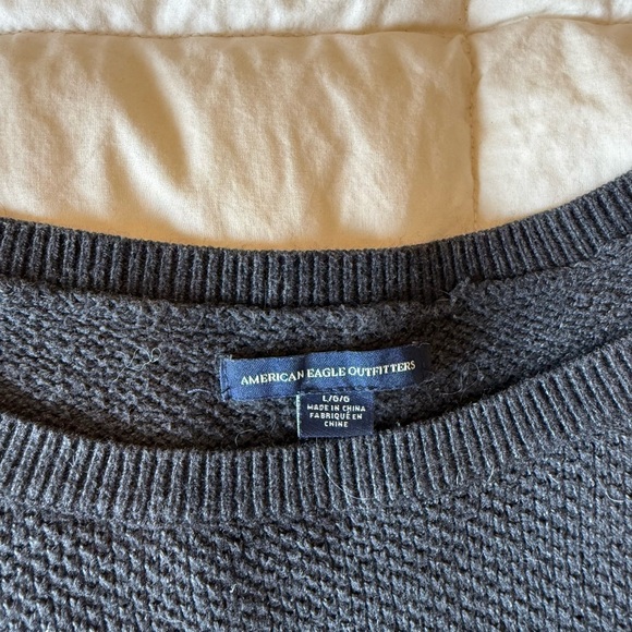 Women's American Eagle Black Cable Knit Sweater - Picture 3 of 6